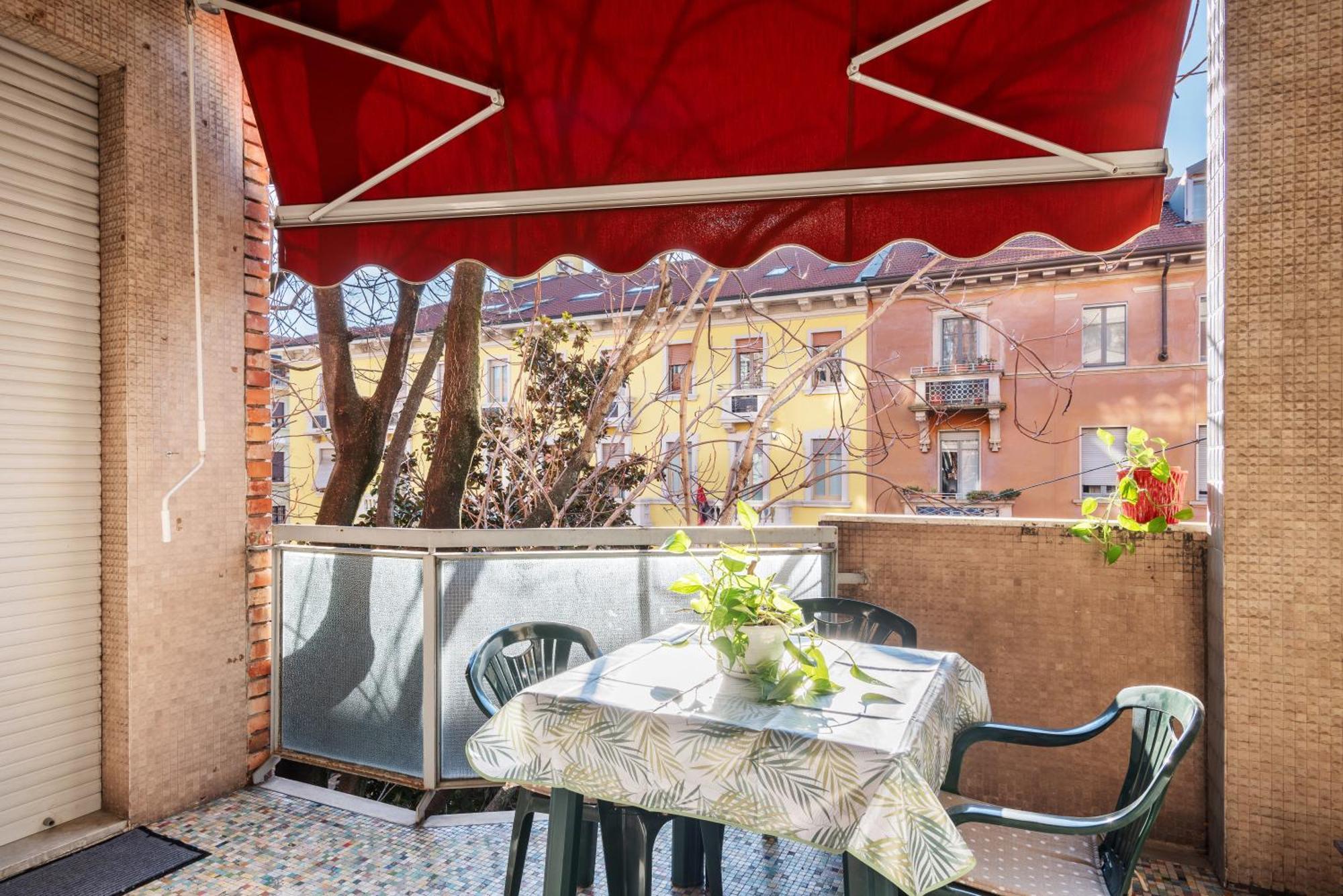 Appartement Il Bilocale Con Terrazzo Dei Marchesi à Milan Extérieur photo